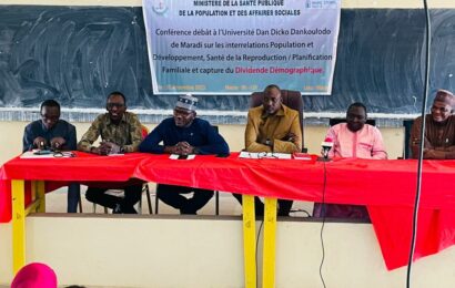 Conférence débat à l’université Abdoul Moumouni de Maradi sur les interrelations Population et développemental SR/PF,la capture du Dividende demographique Conférence débat à l’université Abdoul Moumouni de Maradi sur les interrelations Population et développemental SR/PF,la capture du Dividende demographique