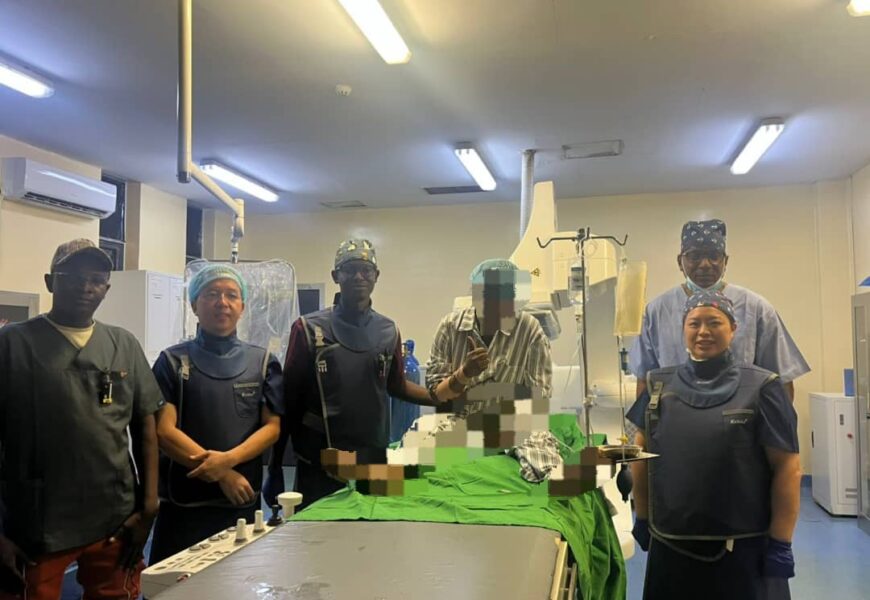 Service de cardiologie de l’Hôpital Général de Référence Service de cardiologie de l’Hôpital Général de Référence